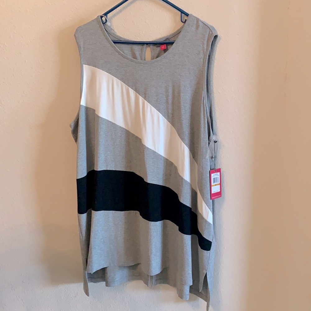 Vince Camuto womens sleeveless top